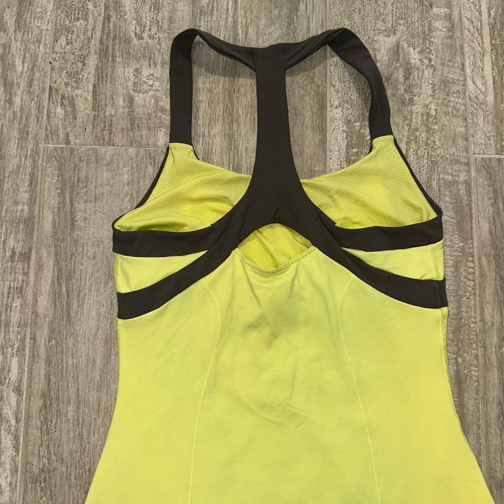 Alo Yoga Neon Yellow Grey Racerback Tennis Athletic Dress Built In Bra Small